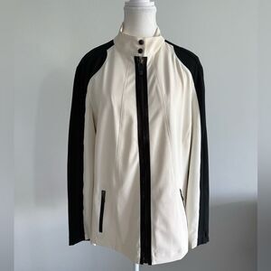 Zenergy by Chicos Stylish Black and beige Women's Jacket.